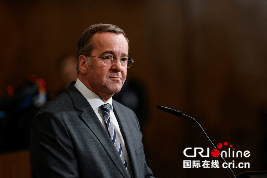 德防长宣称德国已做好杀戮俄军的准备！佩斯科夫：德国正再次变得危险