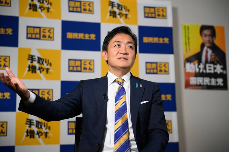 高市早苗“到嘴的鸭子”要飞，日本新首相可能是他