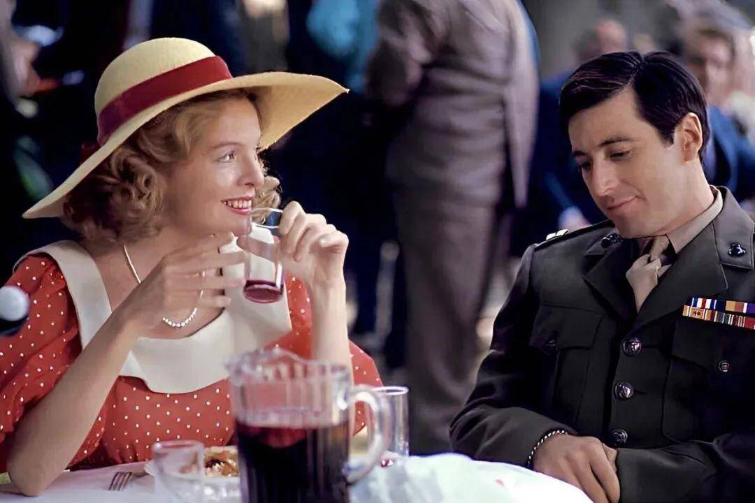 79岁奥斯卡影后离世,她是男神收割机,松弛中性风穿搭鼻祖