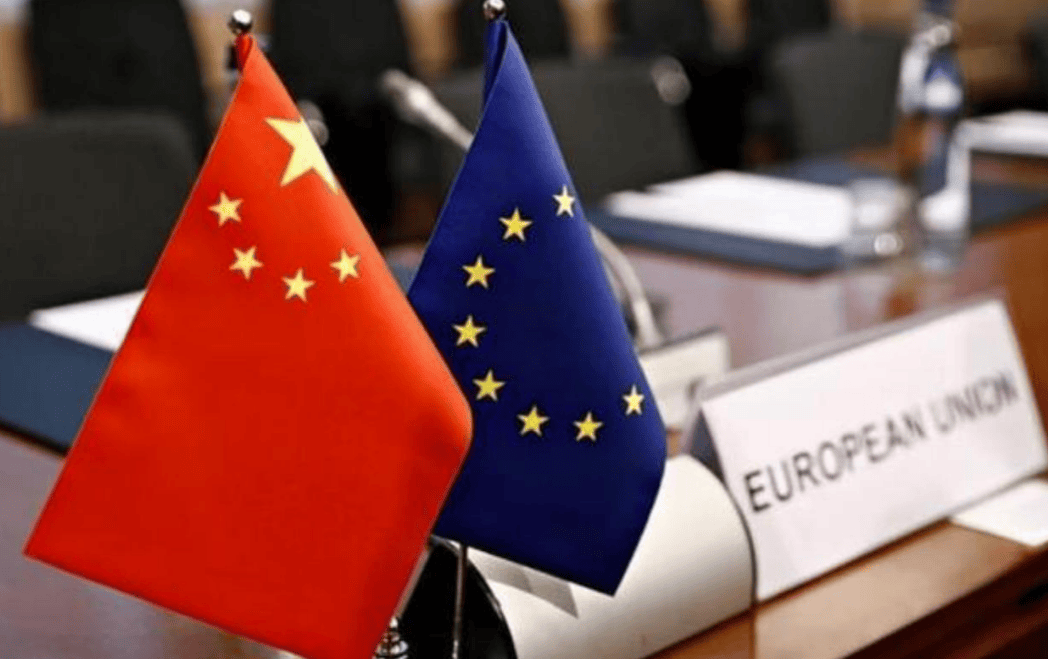 中方刚点头谈判，不到24小时，31国密谋反华，名单上全是狠角色